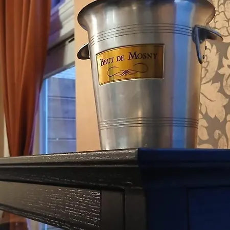 Apartament Center With Private Garden And 2 Bicycles *