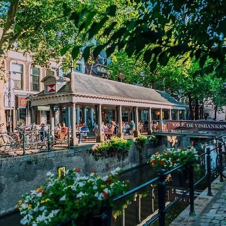 Apartamento Center With Private Garden And 2 Bicycles Gouda