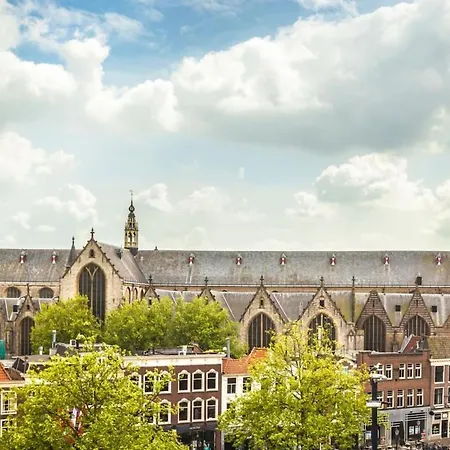 Center With Private Garden And 2 Bicycles *