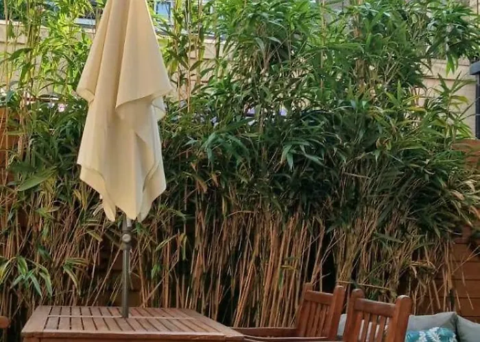 Center With Private Garden And 2 Bicycles