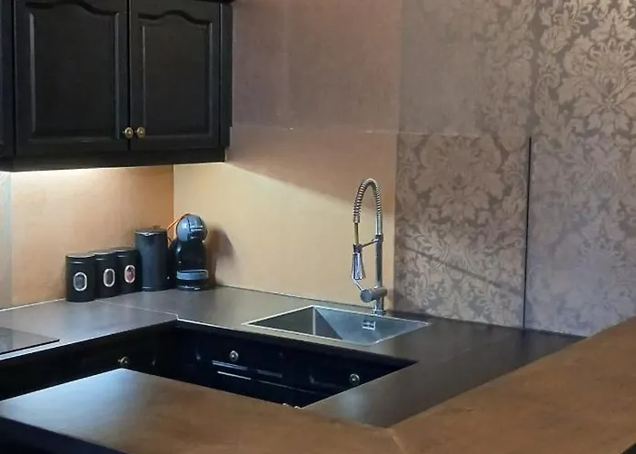 Center With Private Garden And 2 Bicycles