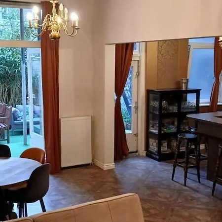 Center With Private Garden And 2 Bicycles Apartman Gouda