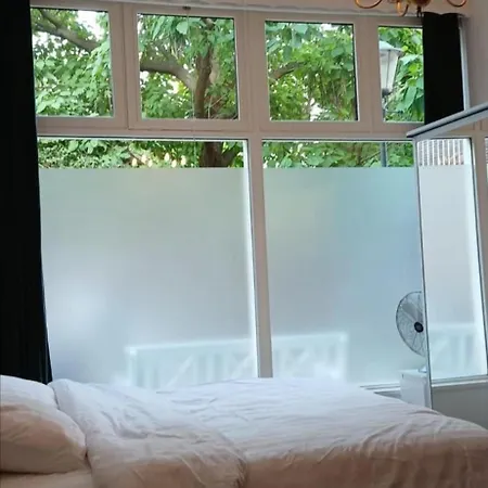 Apartman Center With Private Garden And 2 Bicycles