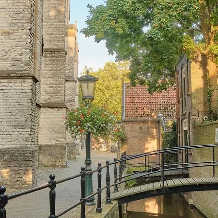 Center With Private Garden And 2 Bicycles Gouda