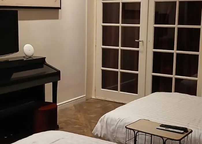 Center With Private Garden And 2 Bicycles Daire *