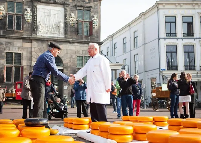 Center With Private Garden And 2 Bicycles דירה חאודה